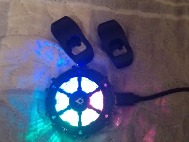 Продам куллер для телефона - Аксессуары для телефонов в Санкт-Петербург