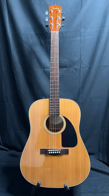 Продажа акустических гитар Fender и Yamaha - Цветы в Санкт-Петербург