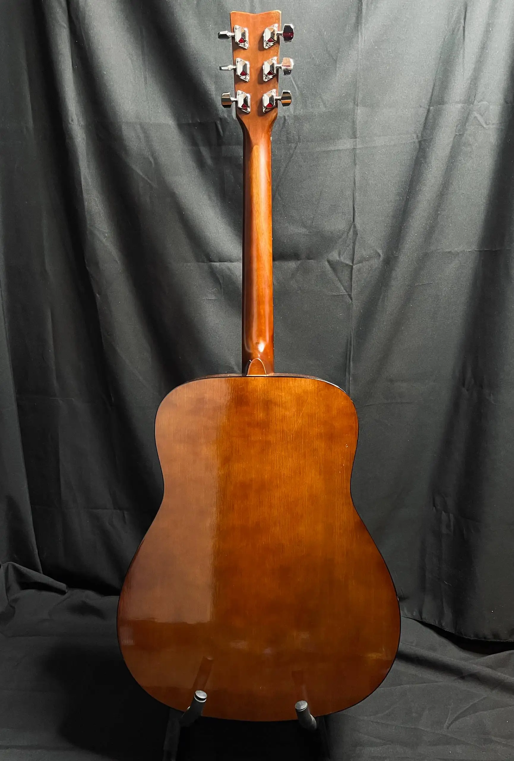 Продажа акустических гитар Fender и Yamaha - Музыкальные инструменты (Хобби и отдых) в Санкт-Петербург