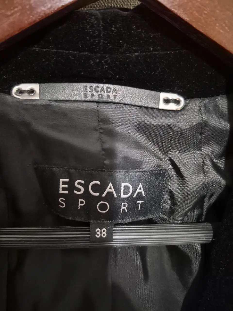 Бархатный пиджак Escada Sport - Верхняя одежда (Одежда) в Санкт-Петербург