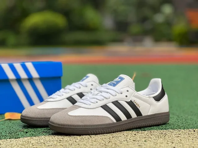 Adidas Samba Originals OG "White Black" в наличии разные размеры - Спортивные товары в Санкт-Петербург