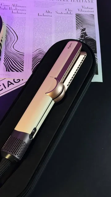 Выпрямитель-утюжок-фен Dyson Airstrait HS06 в кейсе - Бытовая техника для волос в Санкт-Петербург