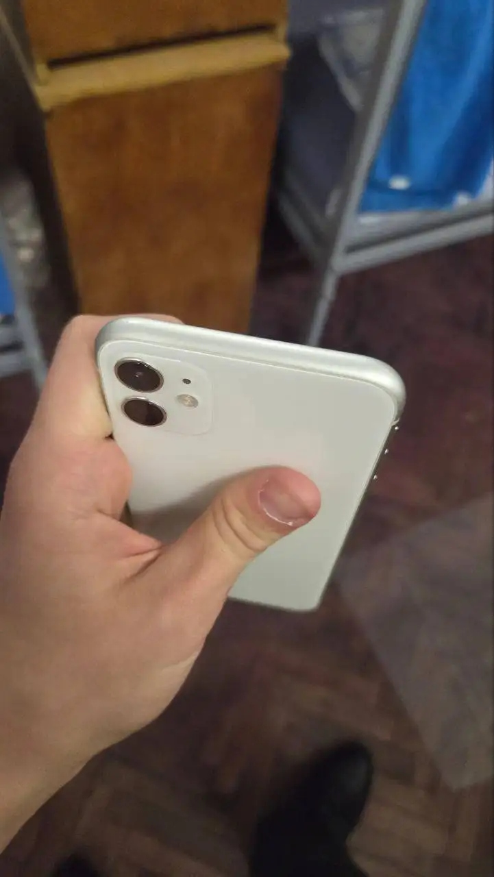 Продам iPhone 11 128GB в идеальном состоянии - Смартфоны (Электроника) в Санкт-Петербург