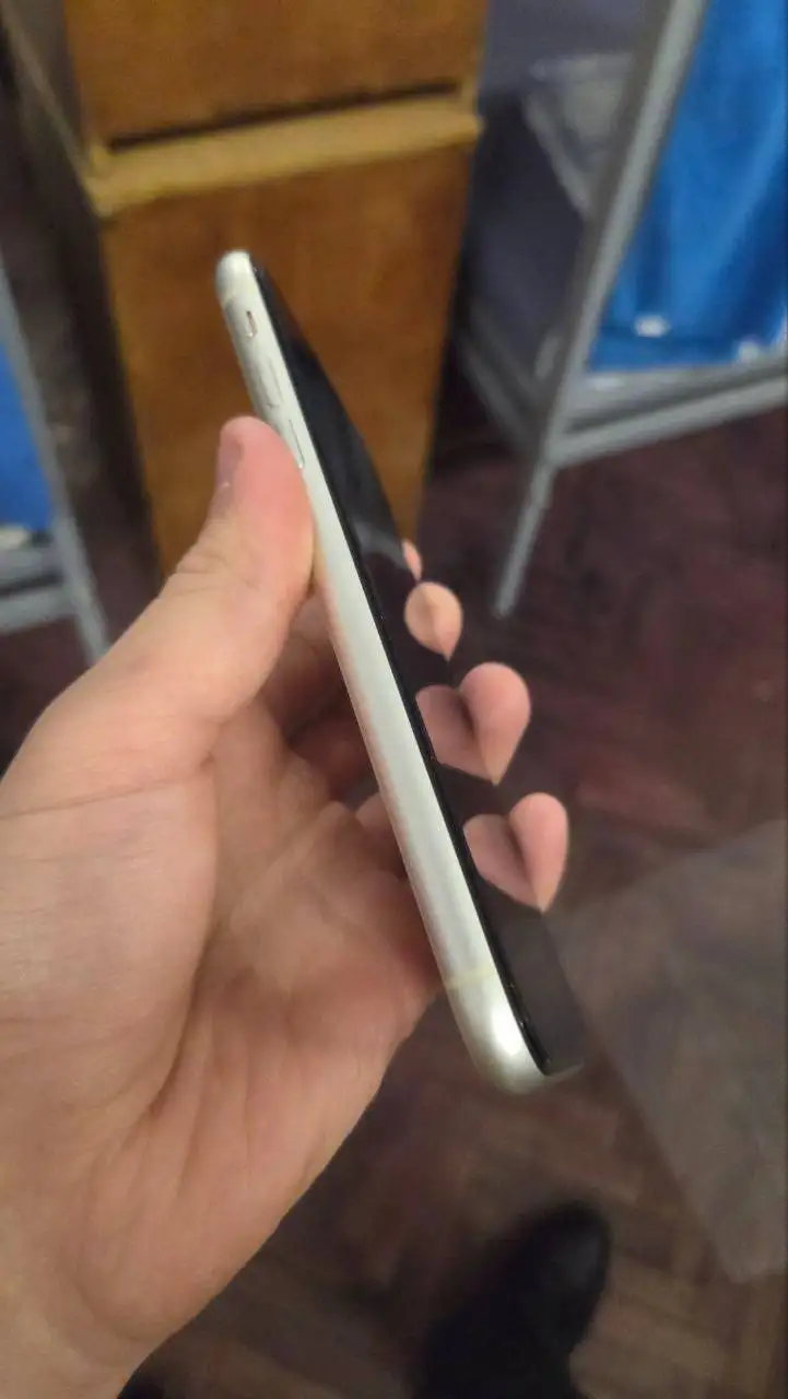 Продам iPhone 11 128GB в идеальном состоянии - Смартфоны (Электроника) в Санкт-Петербург