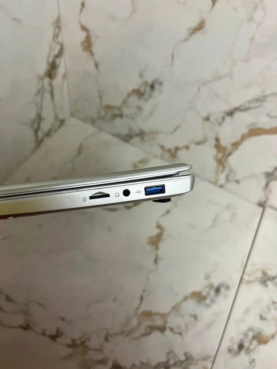 Ноутбук с Windows 10, 15.6" Full HD, Intel 3950, 16 ГБ ОЗУ, 2 ТБ SSD - Ноутбуки (Электроника) в Санкт-Петербург