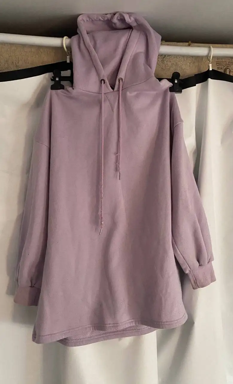 Продажа женской одежды и картин - Женская одежда (Одежда) в Санкт-Петербург