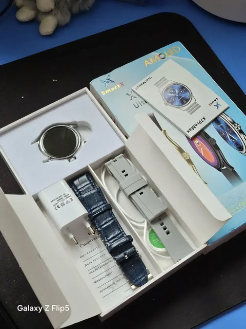 Продажа новых часов срочно - Карнавальные костюмы в Санкт-Петербург