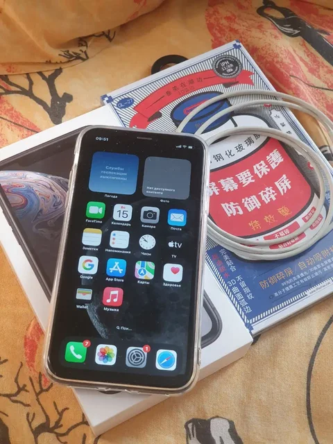 iPhone XR 64GB в отличном состоянии - Автохолодильники в Санкт-Петербург
