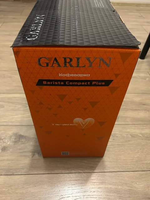 Кофе машина практически новая - Кофемашины в Санкт-Петербург