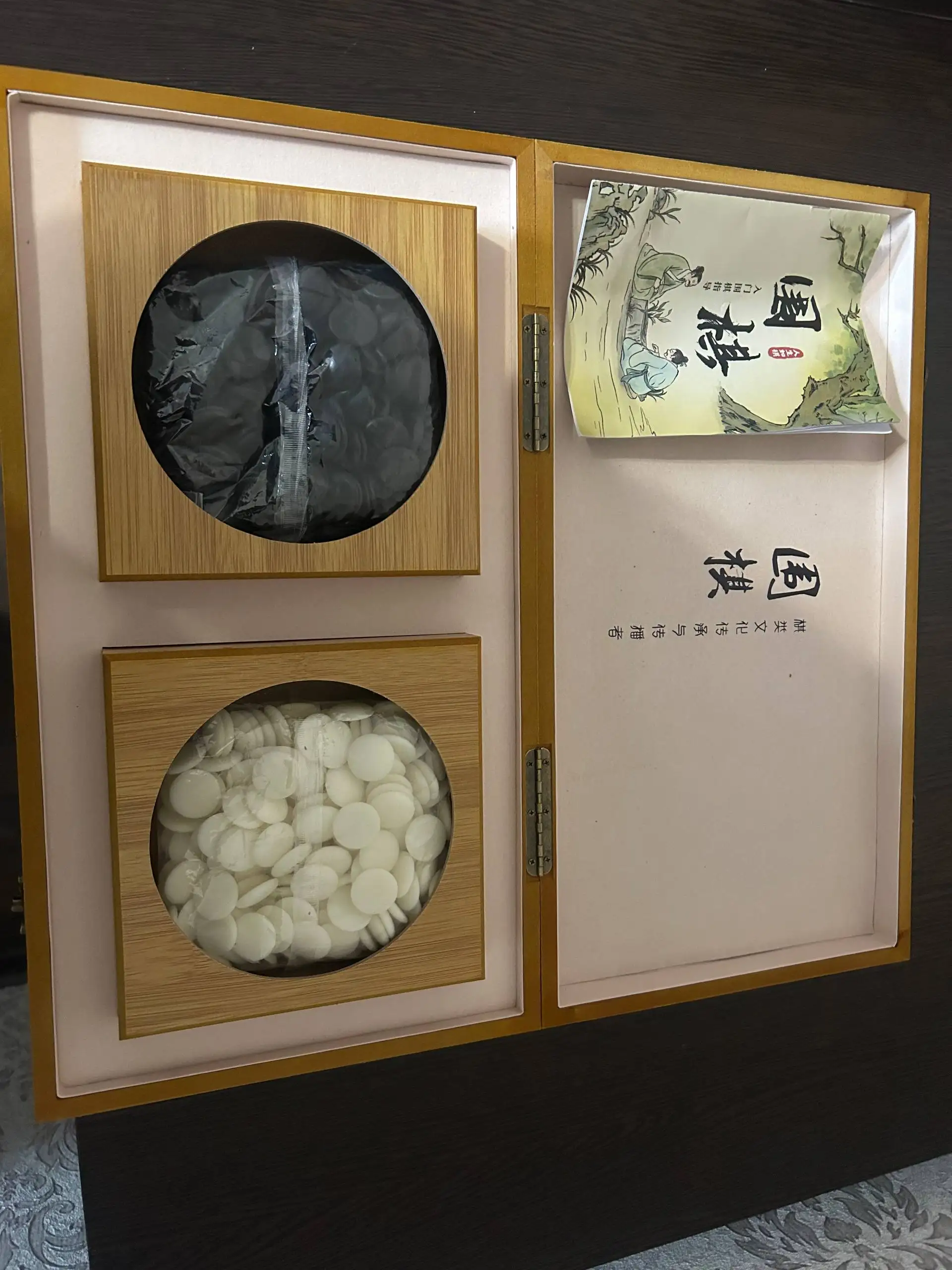 Настольная игра новая - Настольные игры (Хобби и отдых) в Санкт-Петербург