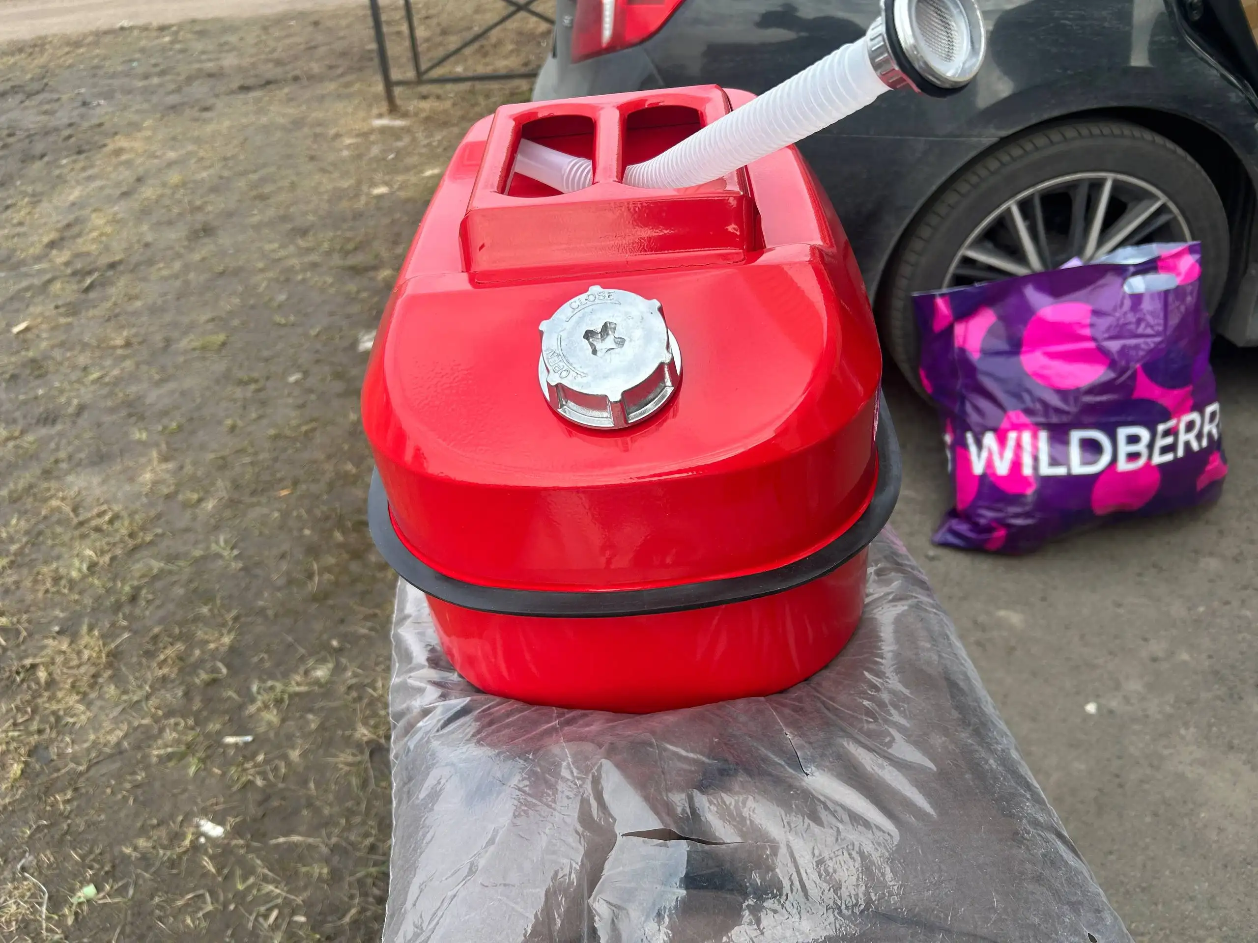 Канистра новая 20л - Барахолка в Санкт-Петербург