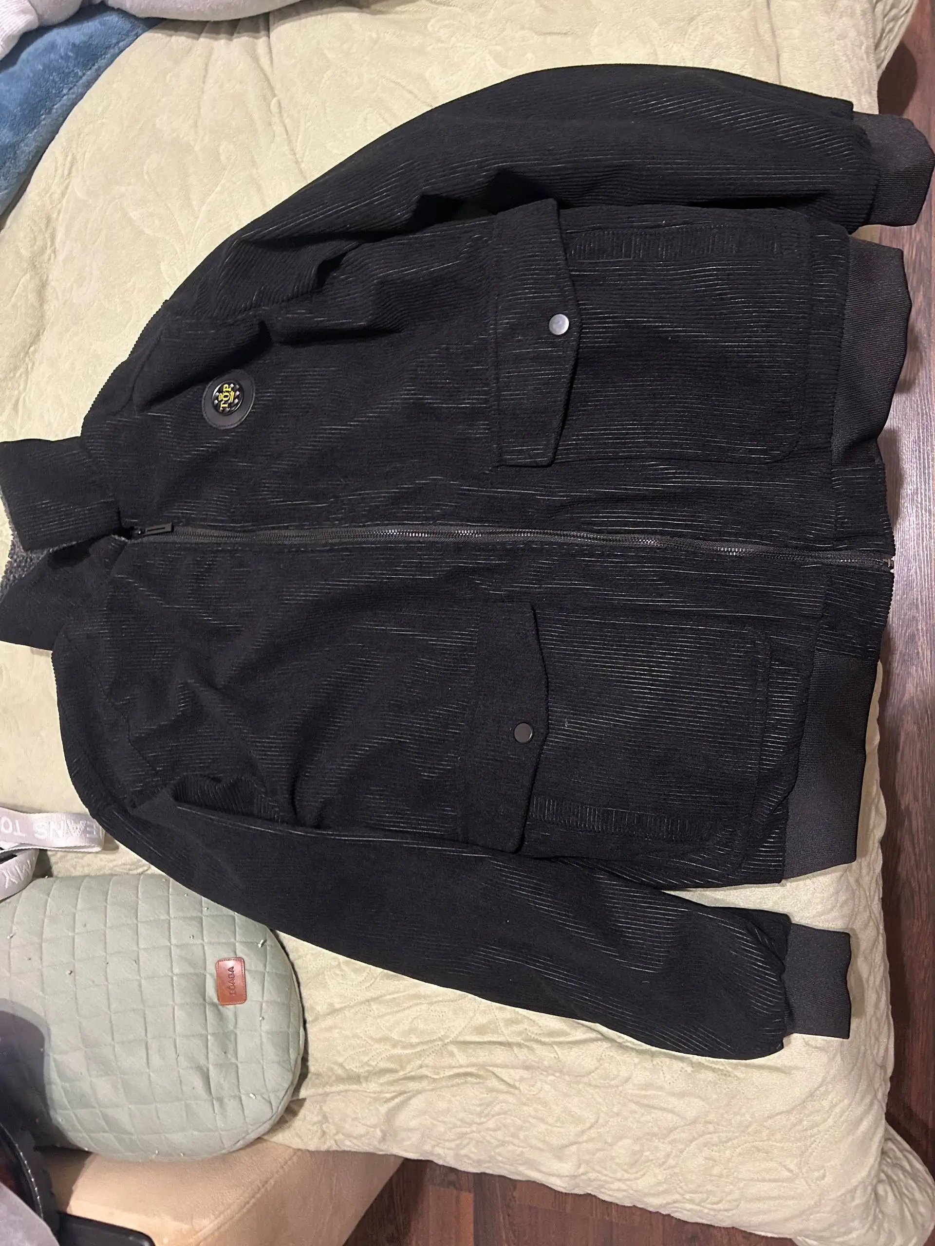 Куртка новая - Одежда в Санкт-Петербург