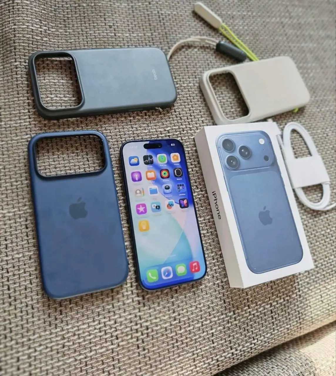 Продам iPhone 17 Pro 512 ГБ - Смартфоны (Электроника) в Санкт-Петербург