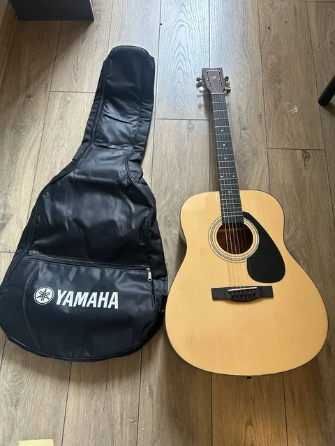 Продажа новой гитары Yamaha f310 - Виниловые пластинки в Санкт-Петербург