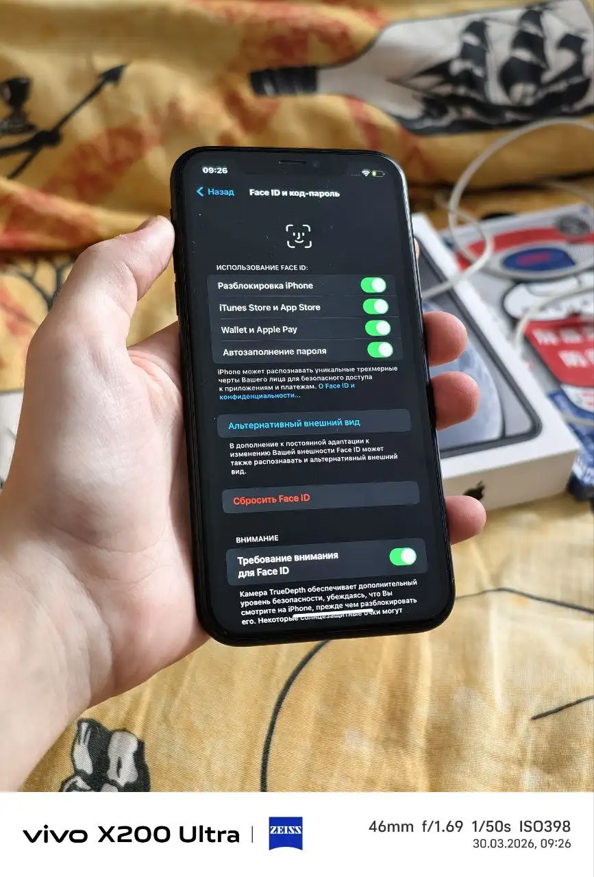 IPhone XR 64gb в отличном состоянии - Смартфоны (Электроника) в Санкт-Петербург