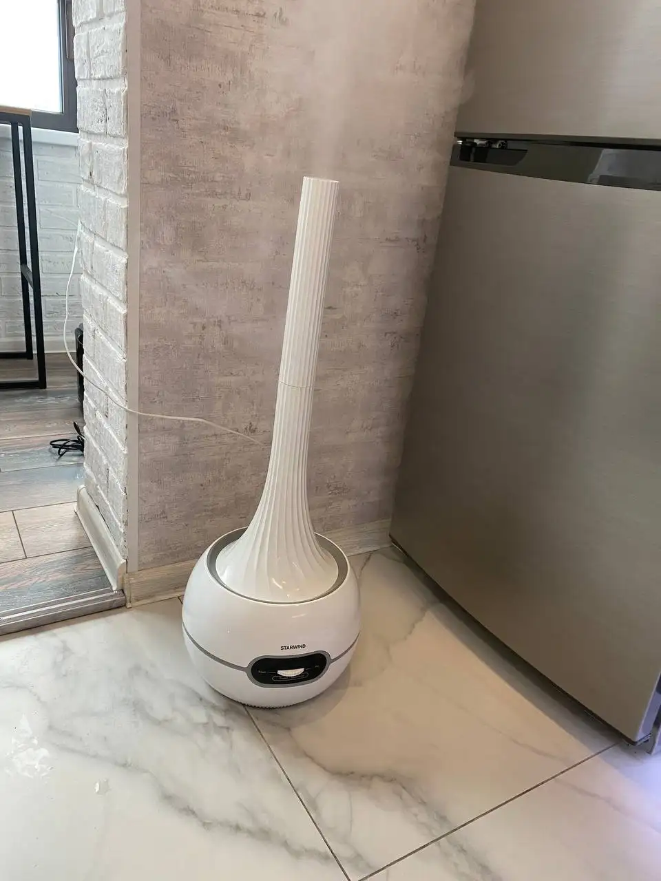 Продам увлажнитель воздуха Starwind shc1431 - Электроника (Барахолка) в Санкт-Петербург