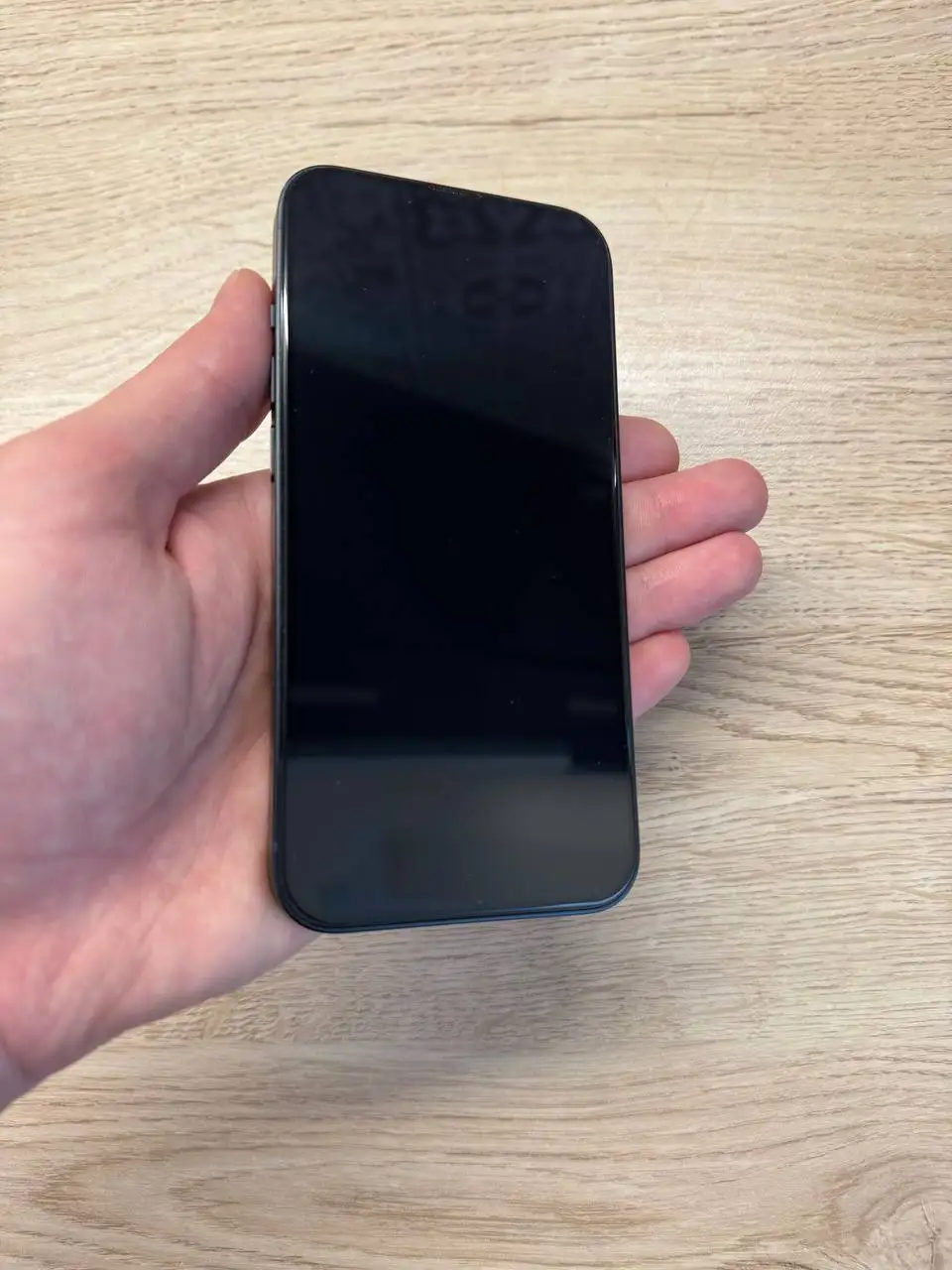 Продажа iPhone 13 128 ГБ в отличном состоянии - Смартфоны (Электроника) в Санкт-Петербург