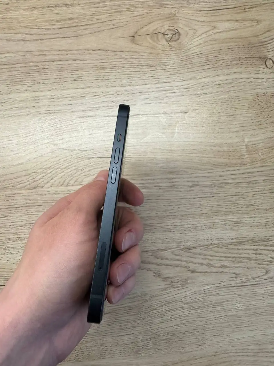 Продажа iPhone 13 128 ГБ в отличном состоянии - Смартфоны (Электроника) в Санкт-Петербург