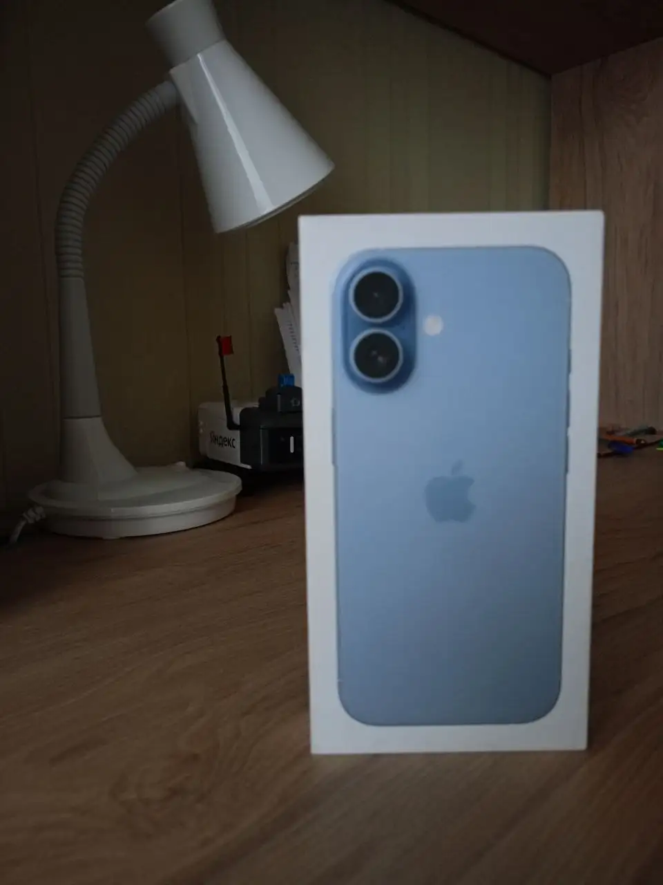 Iphone 17 с поддержкой eSIM - Смартфоны (Электроника) в Санкт-Петербург