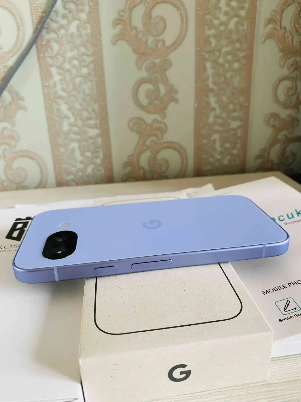 Продам Google Pixel 9a - Смартфоны (Электроника) в Санкт-Петербург