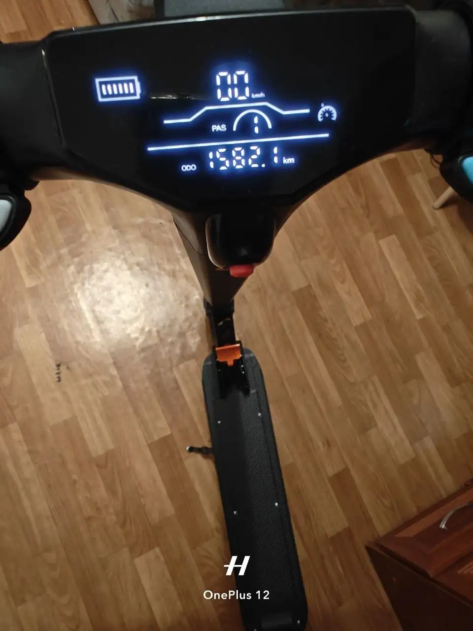 Продаю электросамокат - Электроника в Санкт-Петербург