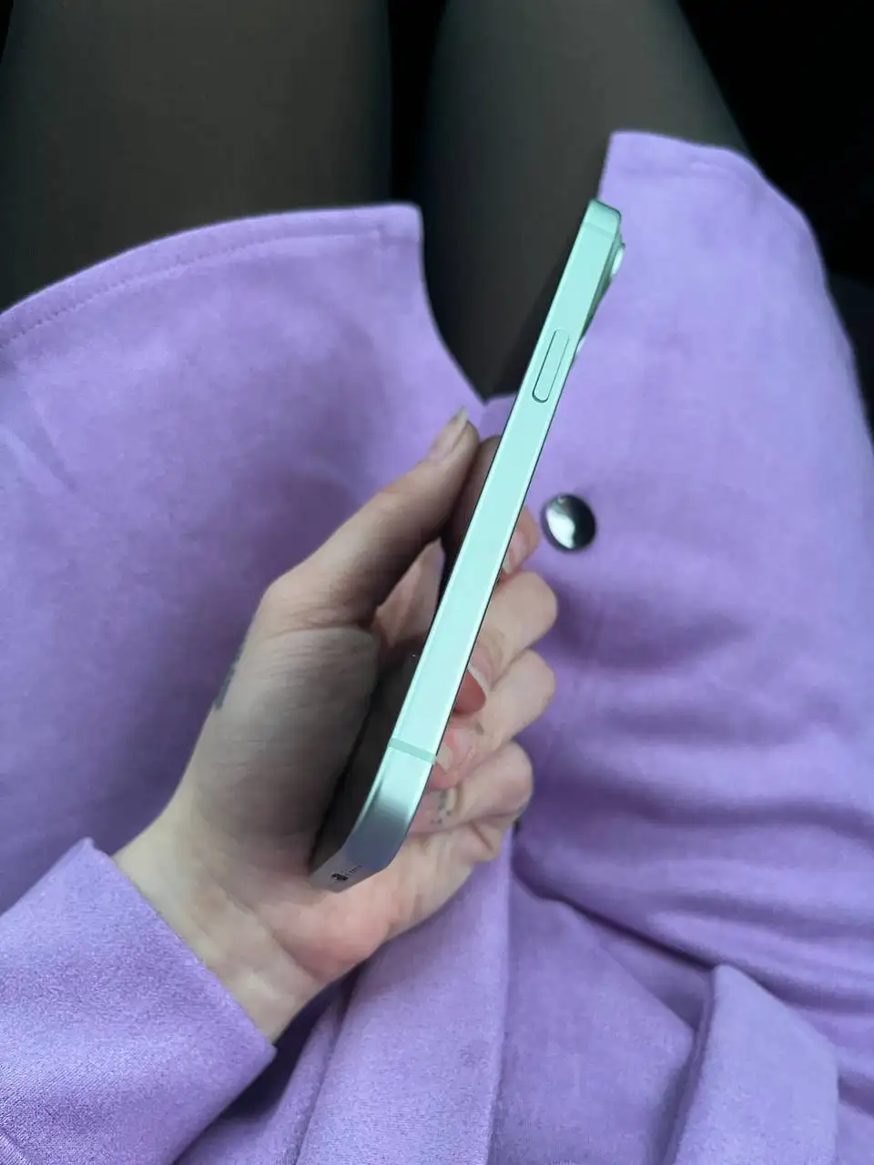 Продам iPhone 15 128GB - Смартфоны и телефоны (Электроника) в Санкт-Петербург