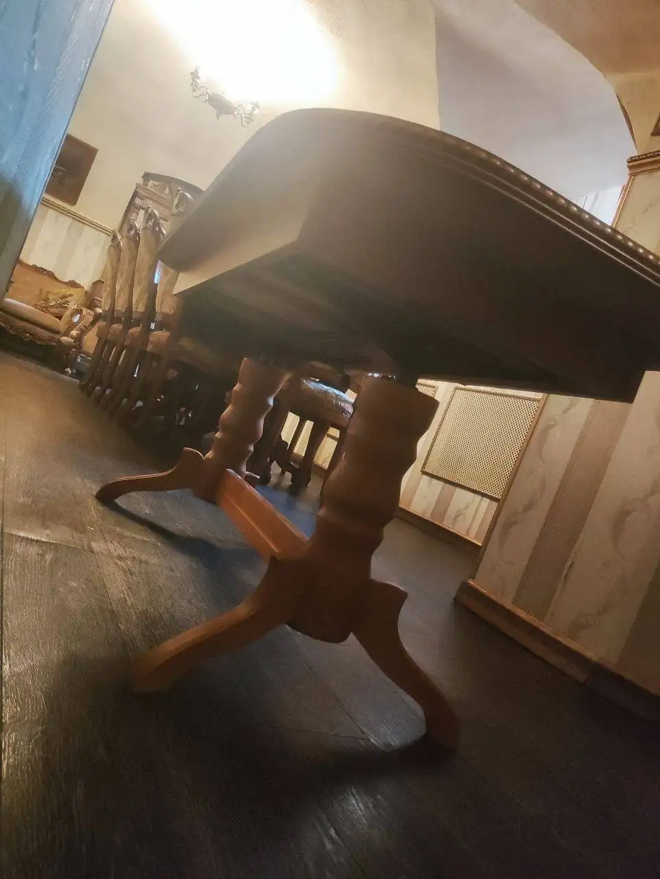 Старинный раздвижной обеденный стол Ренессанс - Мебель (Для дома и дачи) в Санкт-Петербург