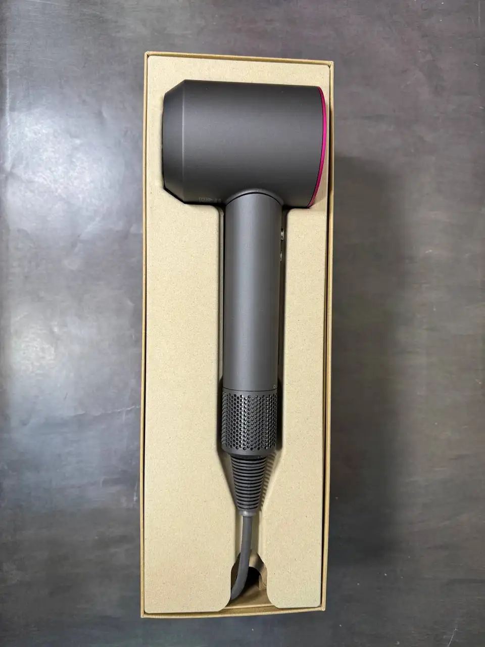 Продам фен Dyson Supersonic HD07 - Техника для красоты (Электроника) в Санкт-Петербург