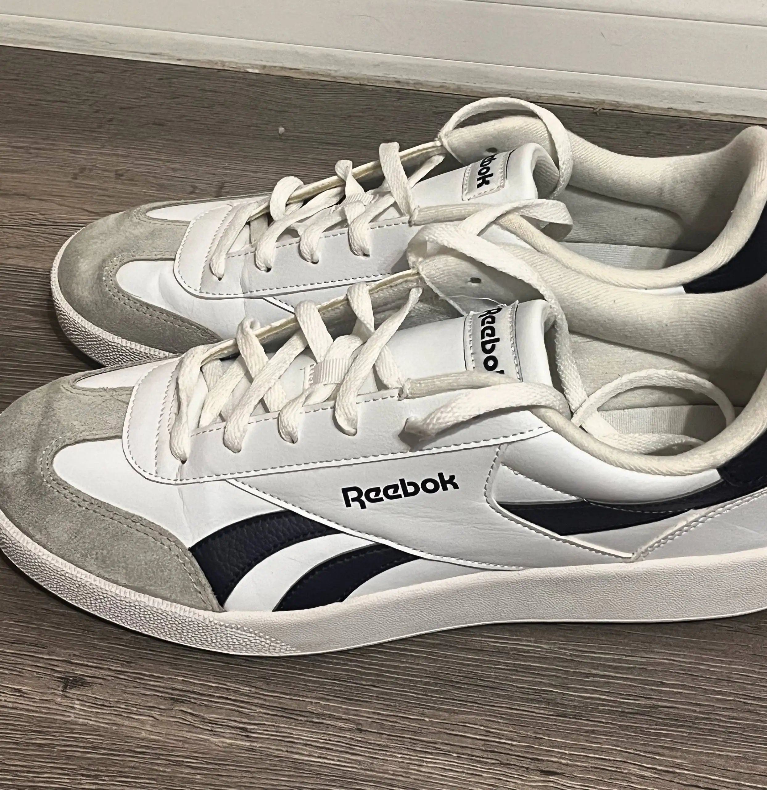 Кроссовки Reebok - Обувь (Одежда) в Санкт-Петербург