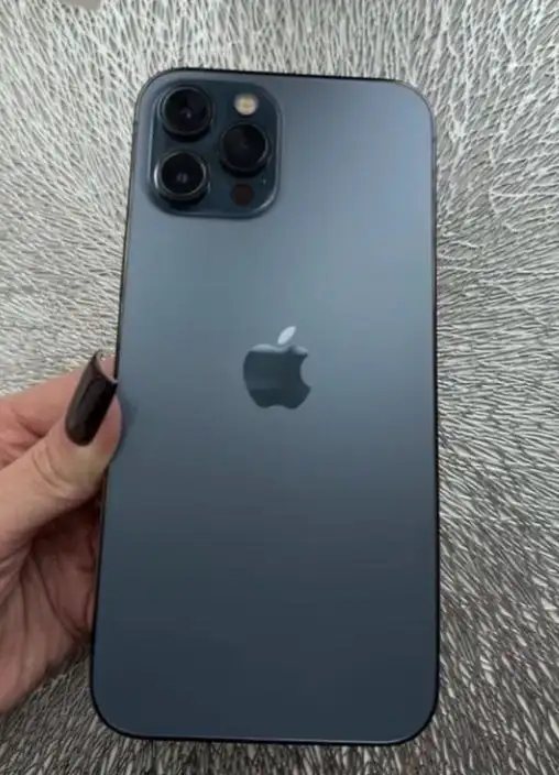 iPhone 12 Pro Max 128GB - Смартфоны и телефоны (Электроника) в Санкт-Петербург
