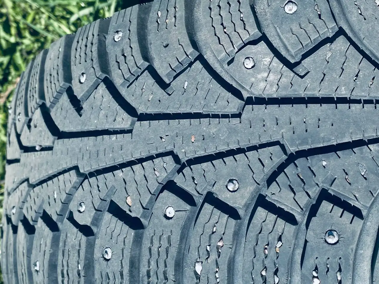 Продам зимние колеса R15 б/у - Шины и диски (Авто) в Санкт-Петербург