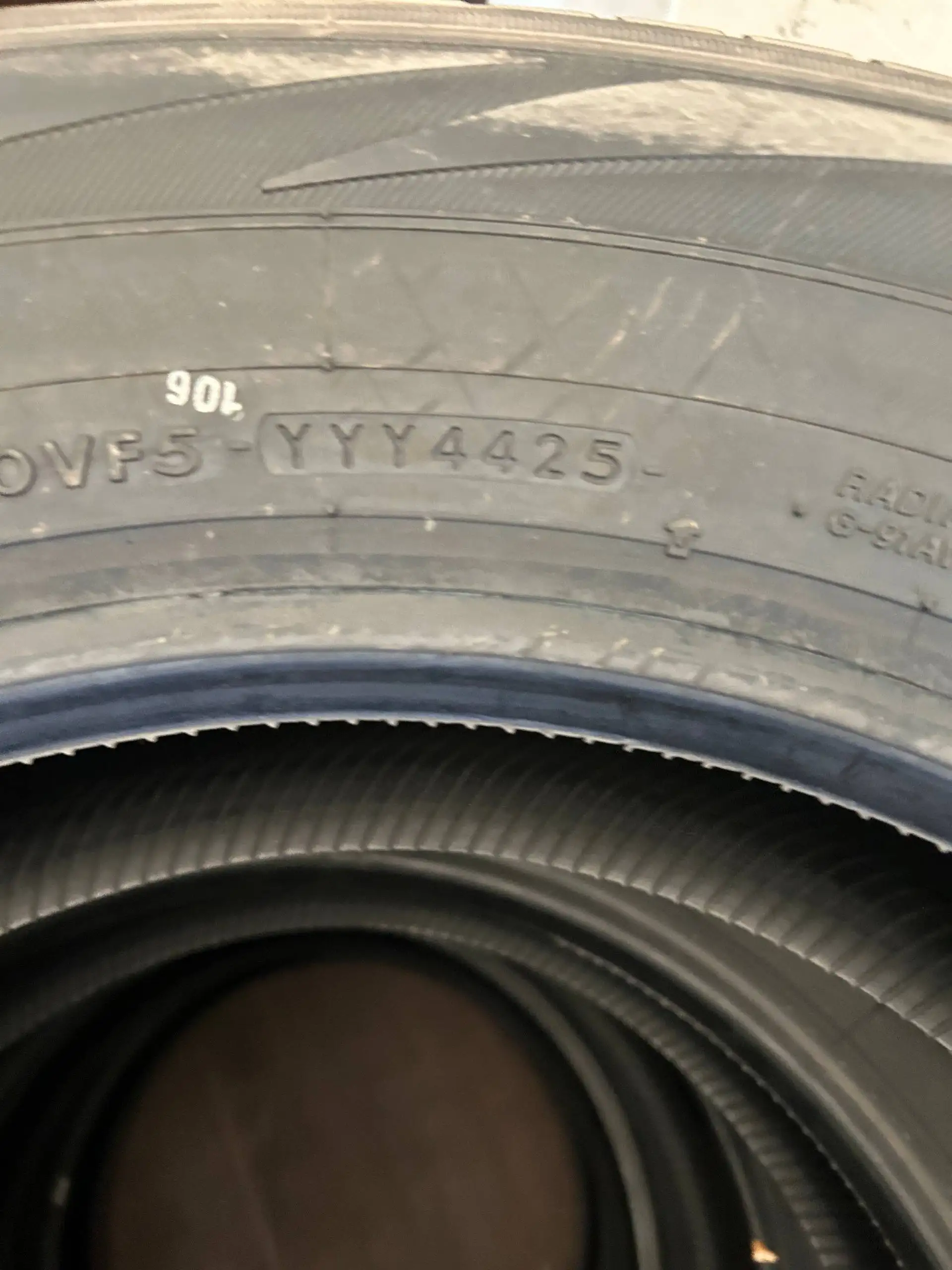 Новая резина Michelin / Yokohama - Шины и диски (Авто) в Санкт-Петербург