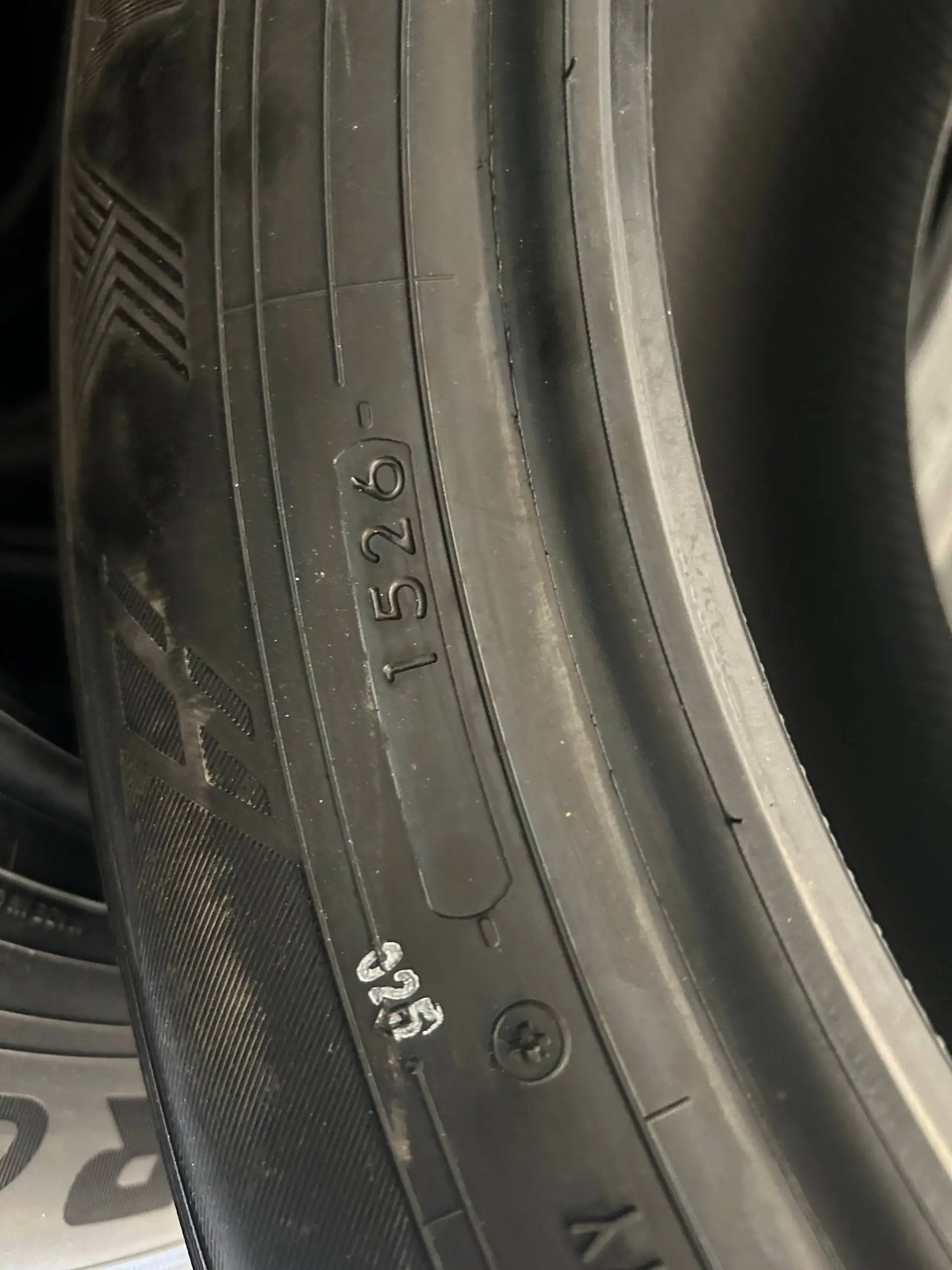 Новая резина Michelin / Yokohama - Шины и диски (Авто) в Санкт-Петербург