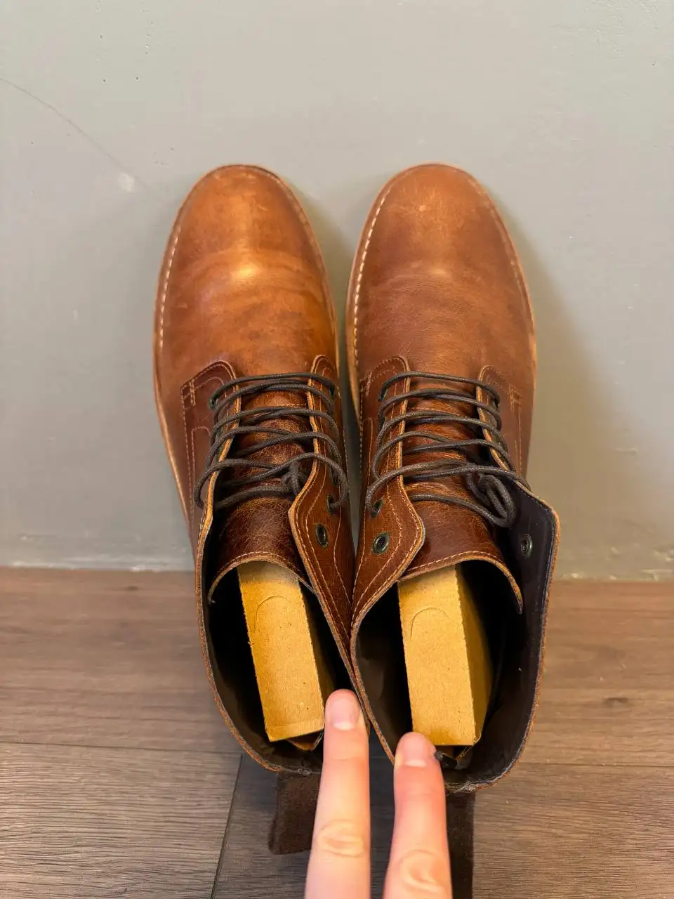 Мужская обувь больших размеров: Boтинки Asos и кроссовки Merrell - Обувь (Одежда) в Санкт-Петербург