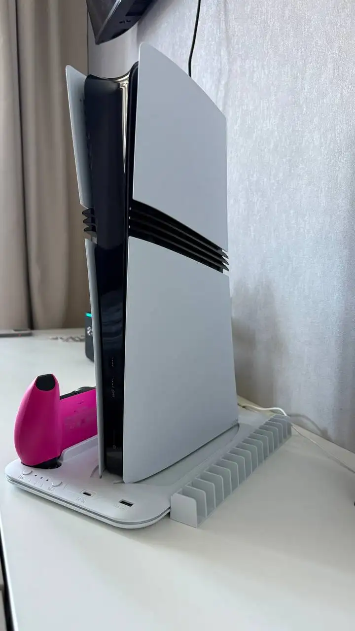 Продаю PlayStation 5 Pro - Игровые консоли (Электроника) в Санкт-Петербург