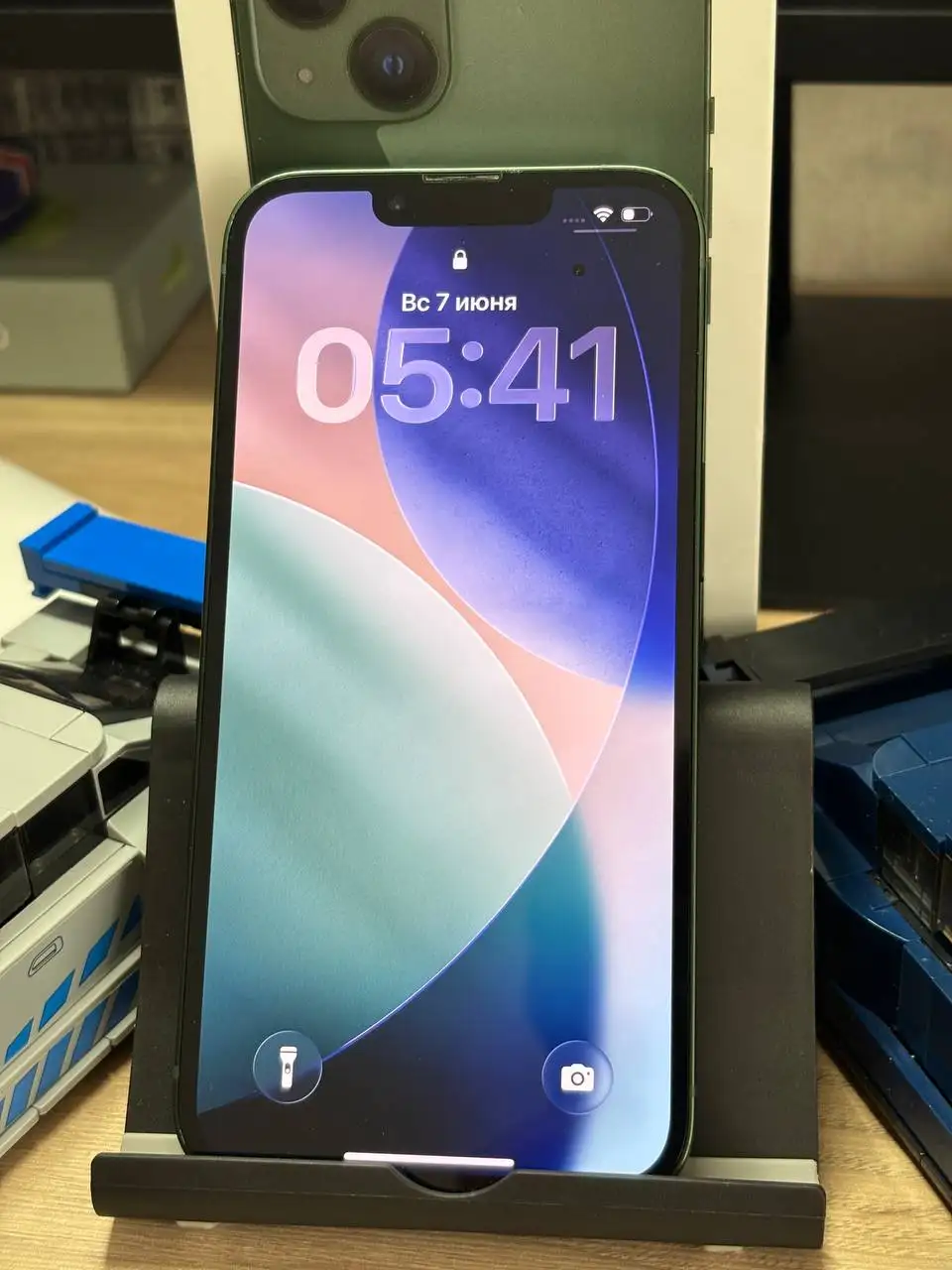 Продам iPhone 13 128GB с пятном на экране - Смартфоны (Электроника) в Санкт-Петербург