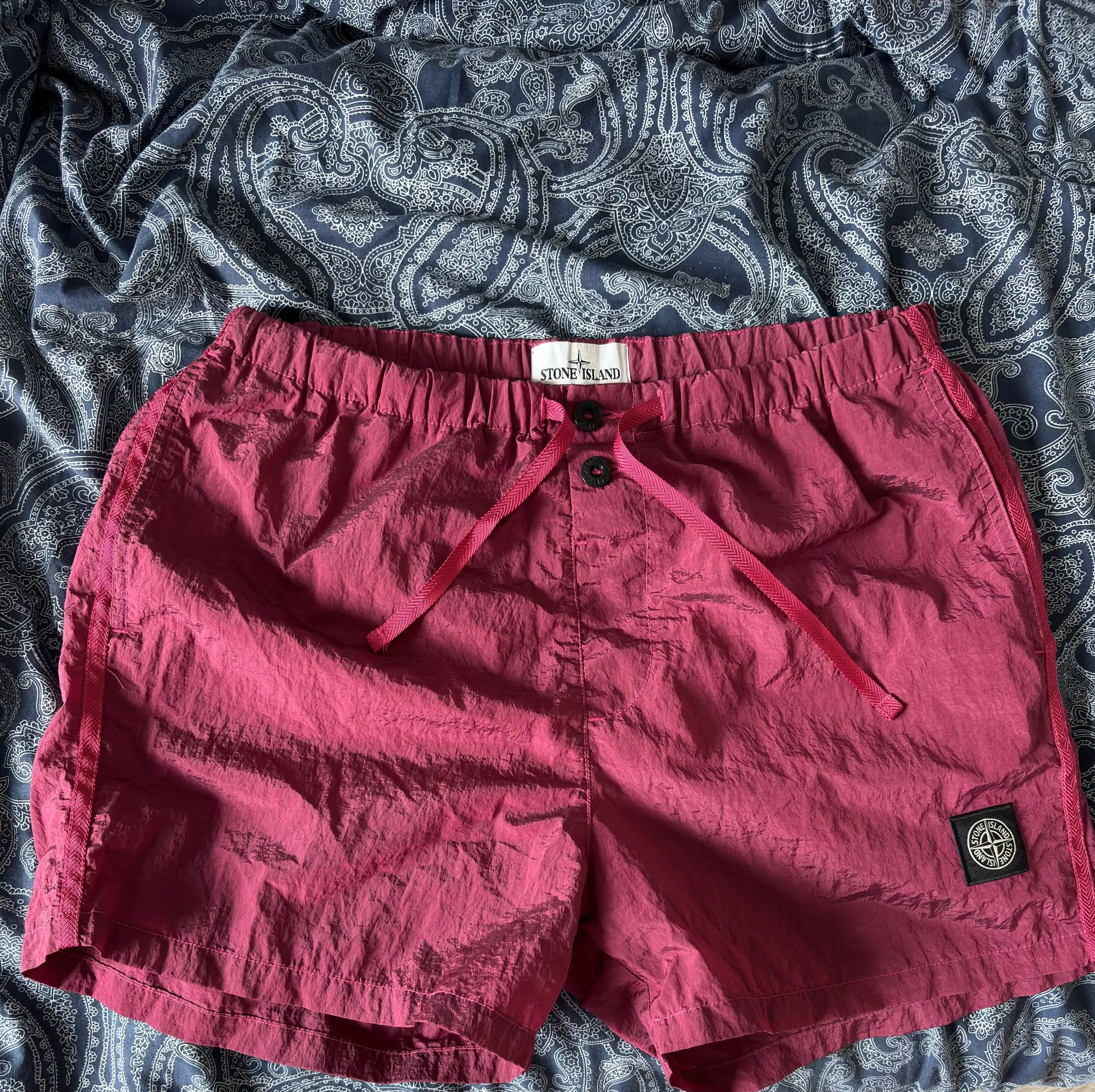 Продам Stone island nylon metal шорты - Шорты (Одежда) в Санкт-Петербург