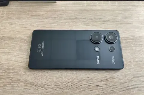 Отдам бесплатно Redmi Note 13 - Электроника в Санкт-Петербург