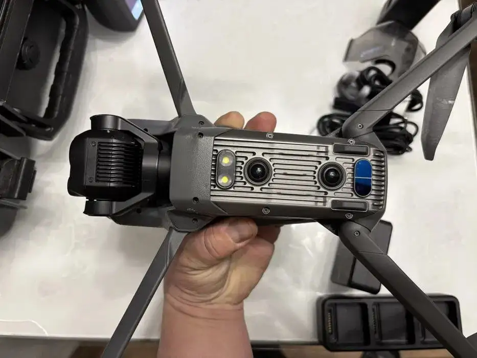 Продам DJI Mavic 3 Thermal - Дроны (Электроника) в Санкт-Петербург