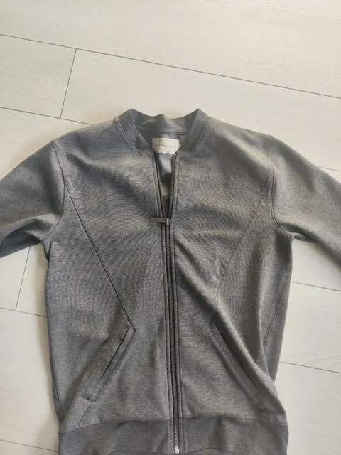 Кофта-олимпийка Calvin Klein Jeans size M - Секонд-хенд в Санкт-Петербург