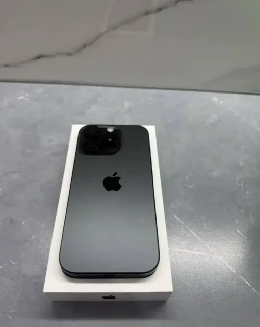 Продам iPhone 16 Pro 256GB Black Titanium - Источники питания в Санкт-Петербург