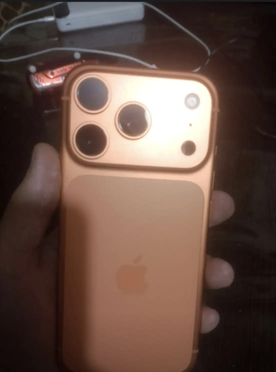 iPhone 17 Pro 12/256 Гб в отличном состоянии - Смартфоны и телефоны (Электроника) в Москва
