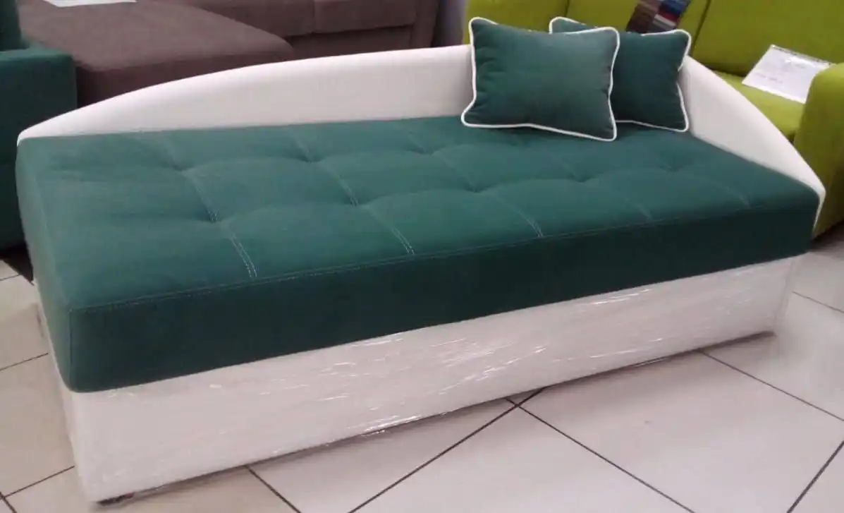 Салон мягкой мебели и товаров для дома