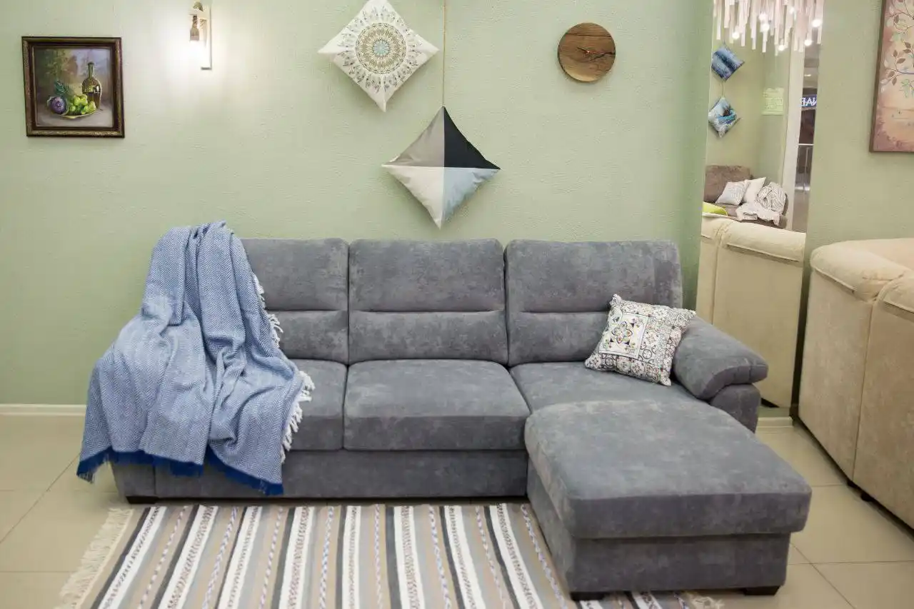 Салон мягкой мебели и товаров для дома