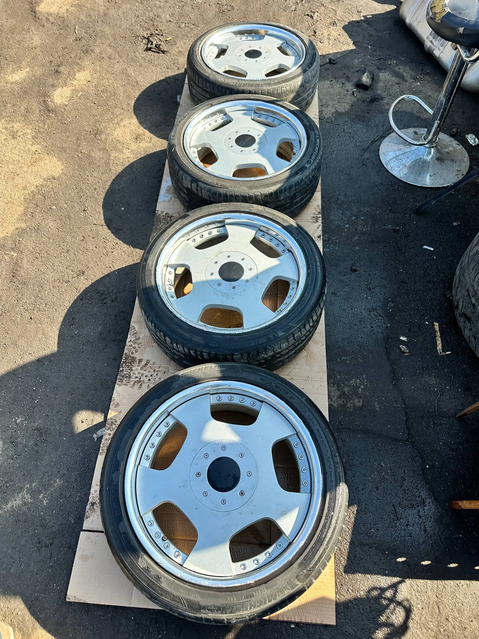 Шины R17 Michelin летние разборные составные - Шины и диски (Авто) в Калининград