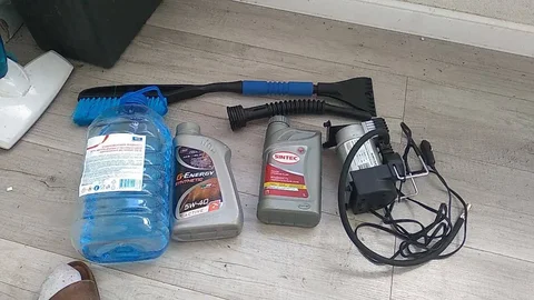 Продажа автомобильных расходников: компрессор, масло, жидкости - Разбор в Калининград