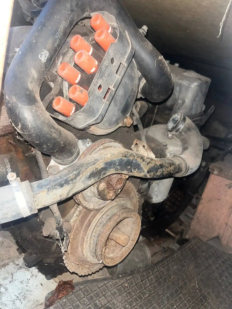 Двигатель BMW M20B20 с запчастями - Запчасти (Авто) в Калининград