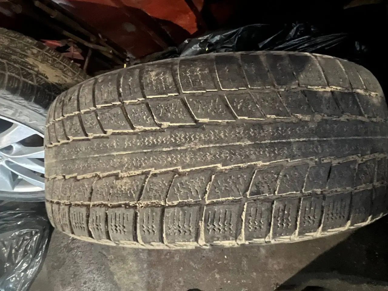 Продажа автомобильных шин и дисков - Шины и диски (Авто) в Калининград