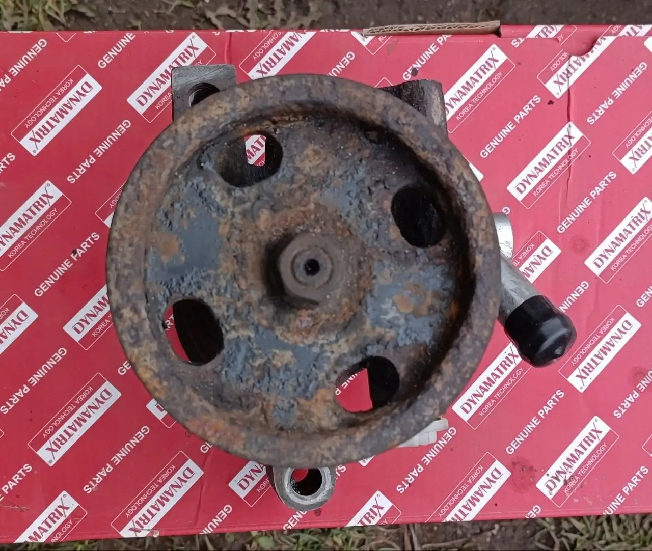 Насос ГУР RAV4 1-3000 - Автозапчасти (Запчасти) в Калининград