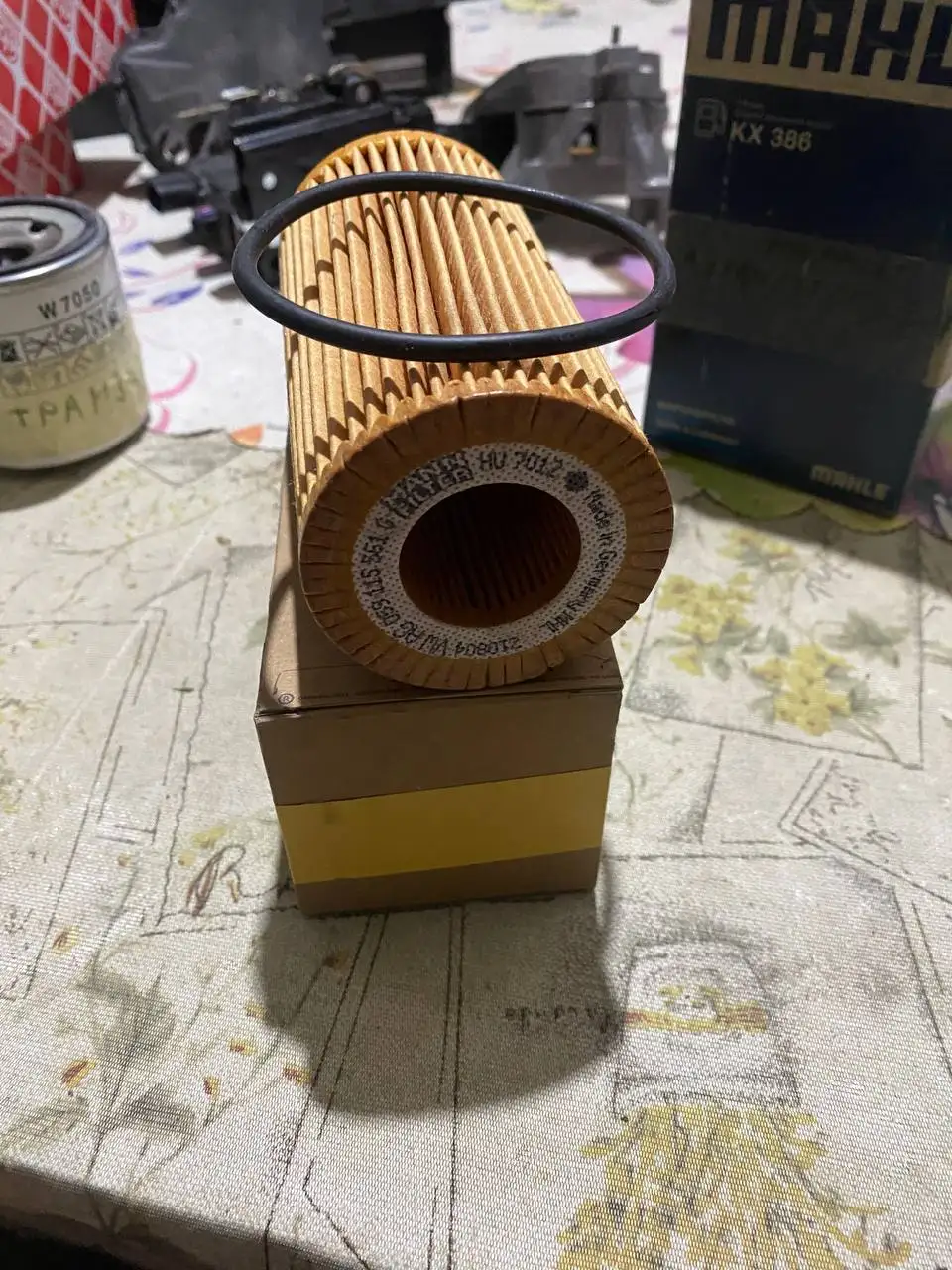 Масляный фильтр для Volkswagen Touareg и Audi A6 - Фильтры (Запчасти) в Калининград